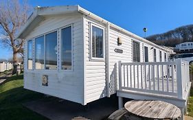 Beautifully Presented Dog Friendly Caravan On Very Popular Littlesea Holiday Haven Park Weymouth
